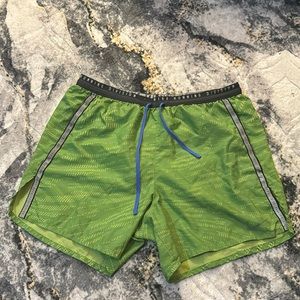 Men Nike dri-fit green short
